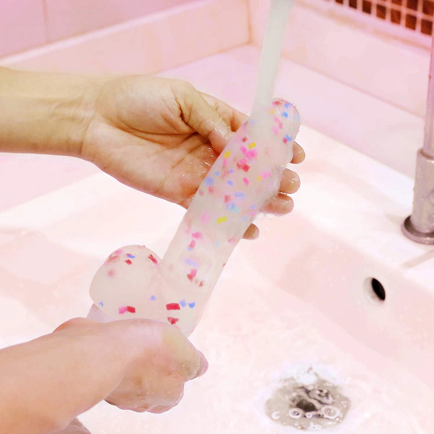 7.7 Inch Colorful Liquid Realistic Suction Cup Dildo