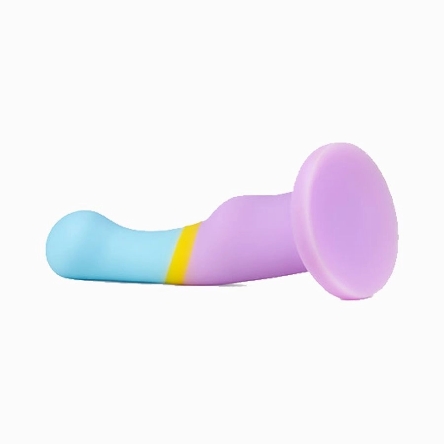 Avant D14 Heart of Gold Silicone Dildo