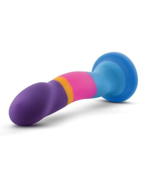 Blush Avant D1 Silicone 7.5 Inch Dildo - Hot N Cool