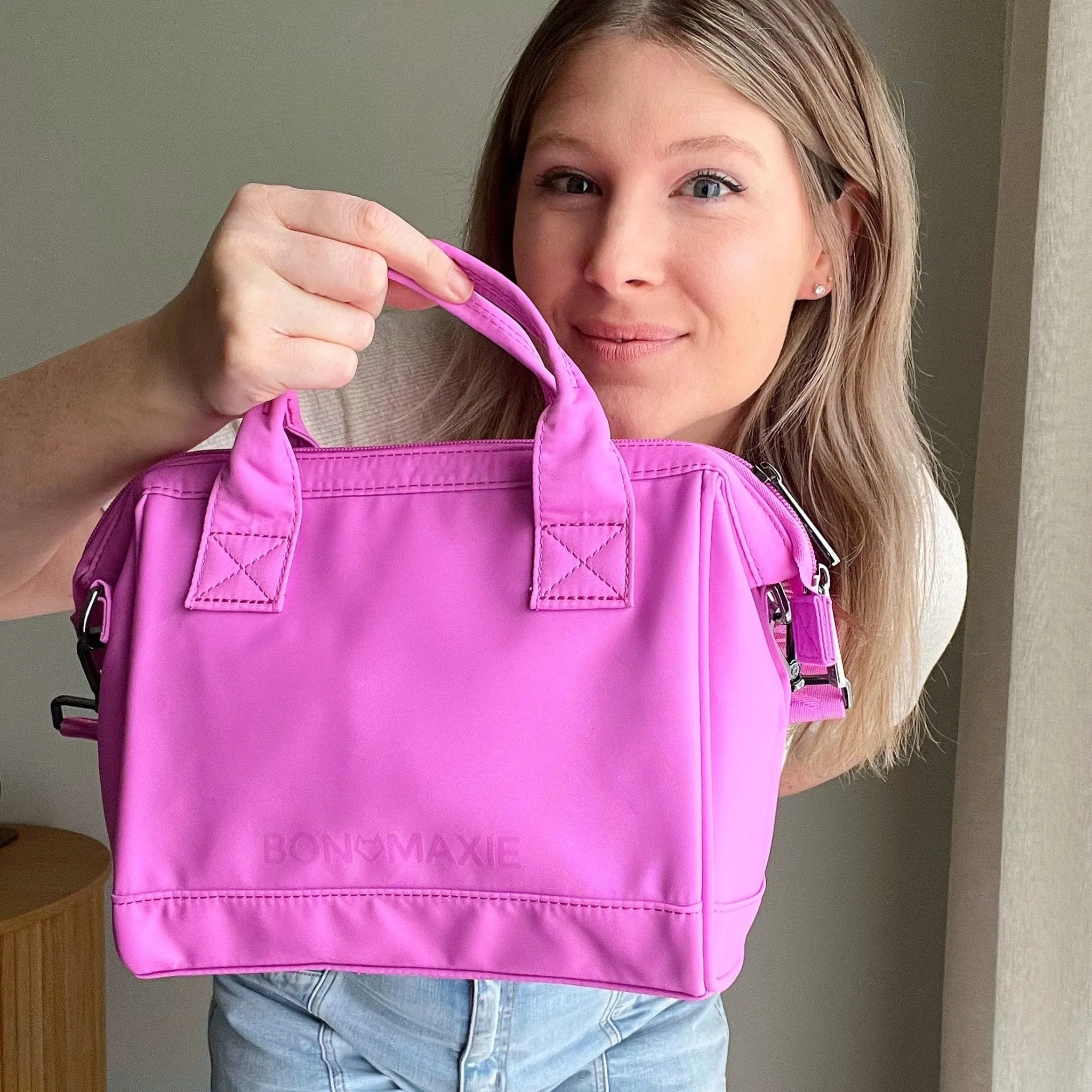 Go! Crossbody Bag -- Fuchsia