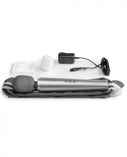 Le Wand Original Rechargeable Vibrating Massager