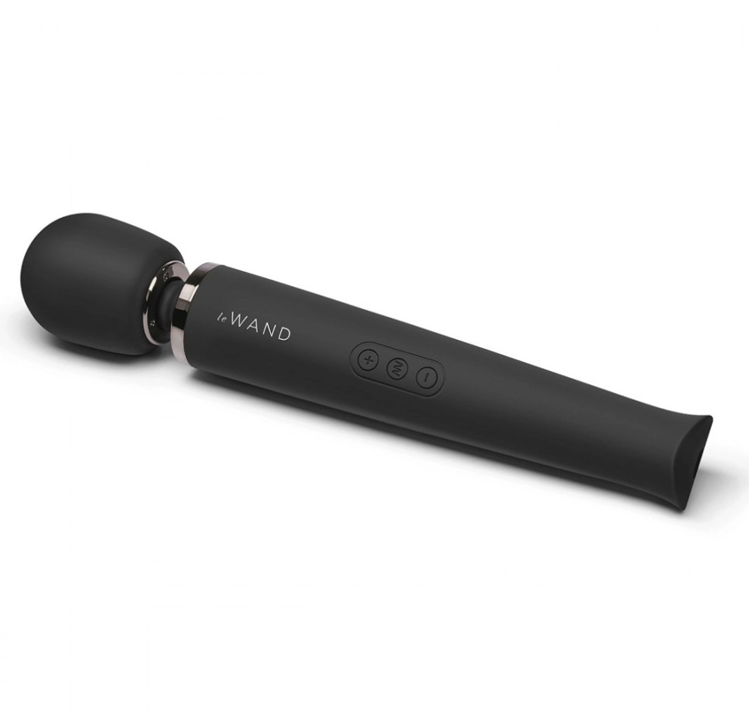 Le Wand Original Rechargeable Vibrating Massager
