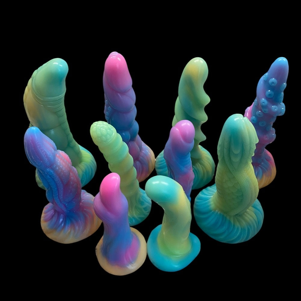 Silicone Fantasy Dildoes for Women and Men, Suction Cup Adult Toy Glow in the Dark