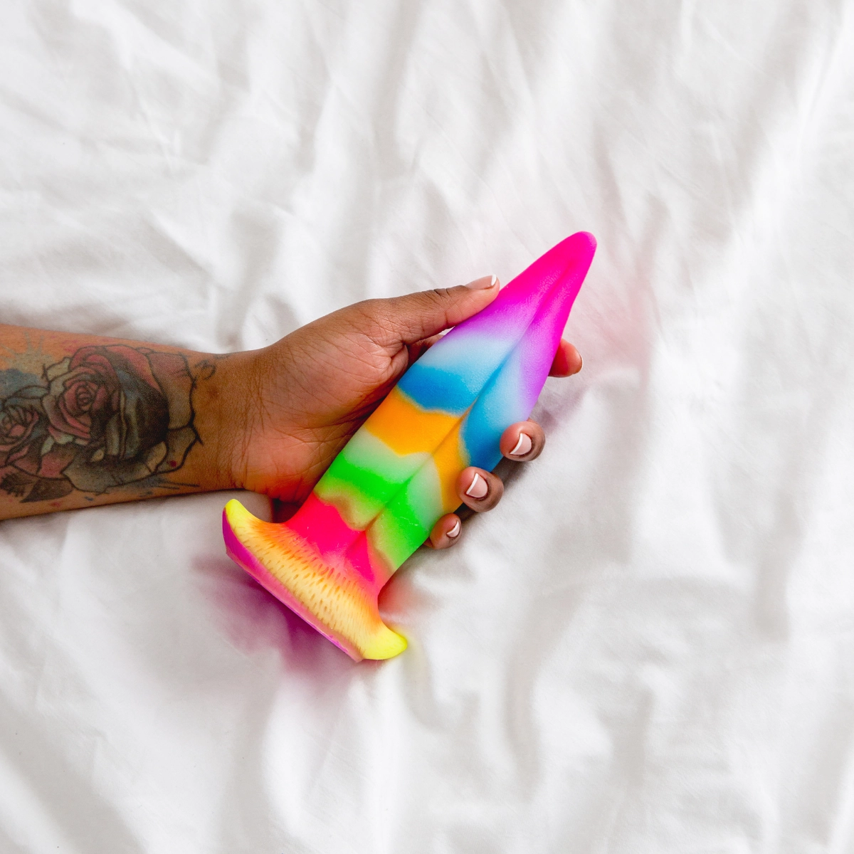 Unicorn Kiss Tongue Glow Silicone Dildo