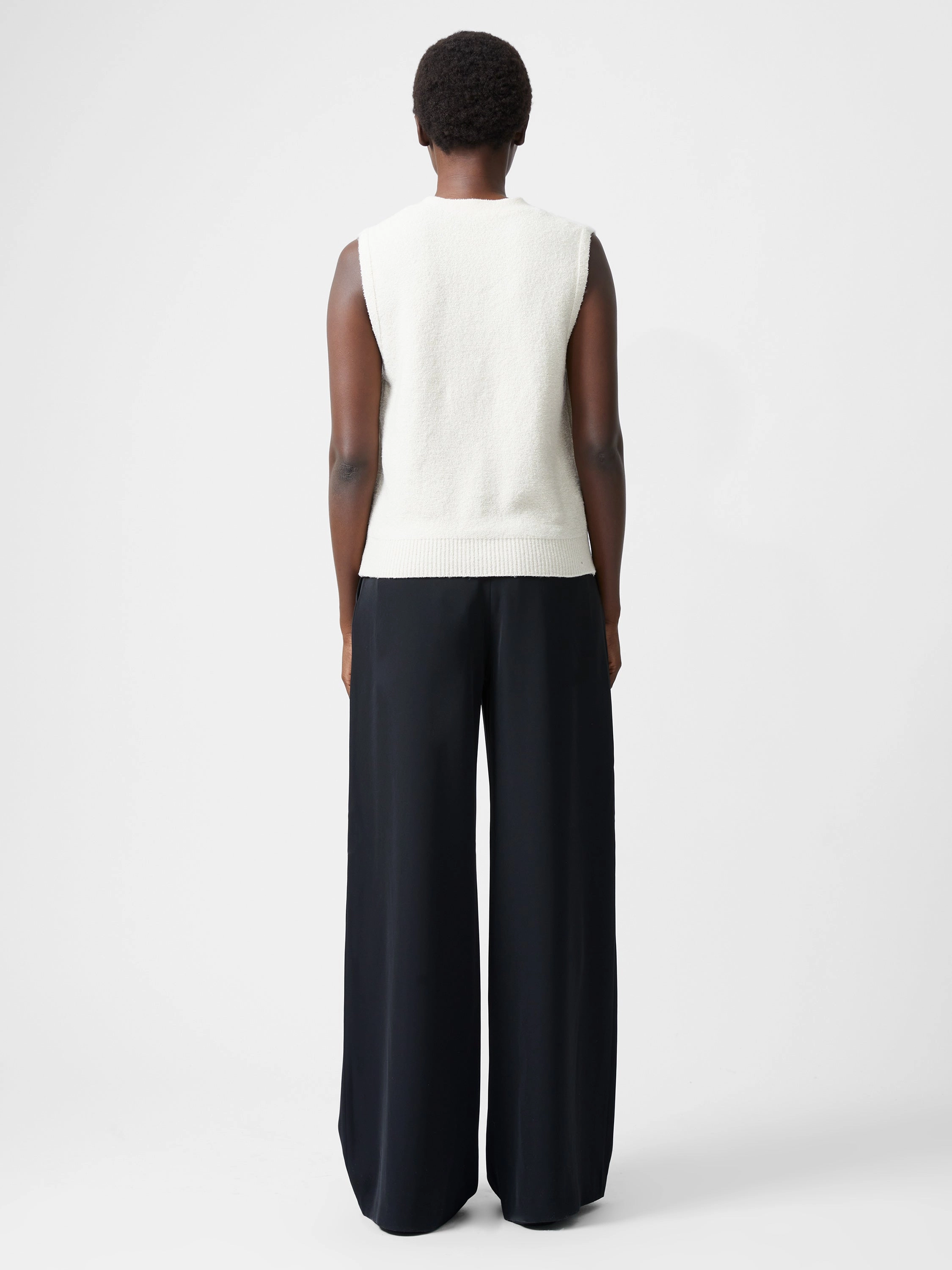 Vhari Recycled Button Down Vest